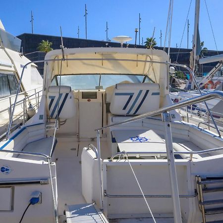 Boat Hotel Barcelona 산트 아드리아 데 베소스 외부 사진