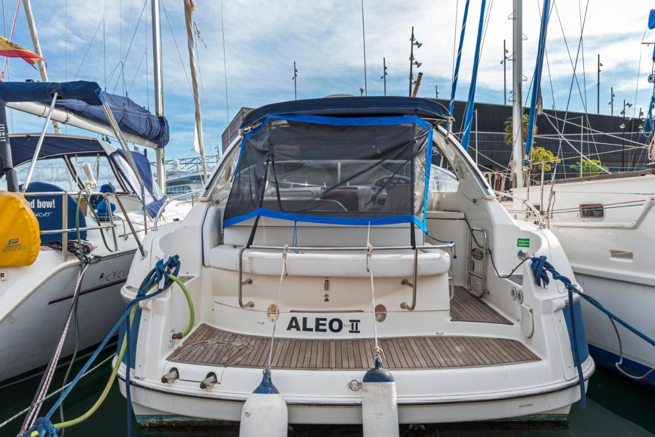 Boat Hotel Barcelona 산트 아드리아 데 베소스 외부 사진