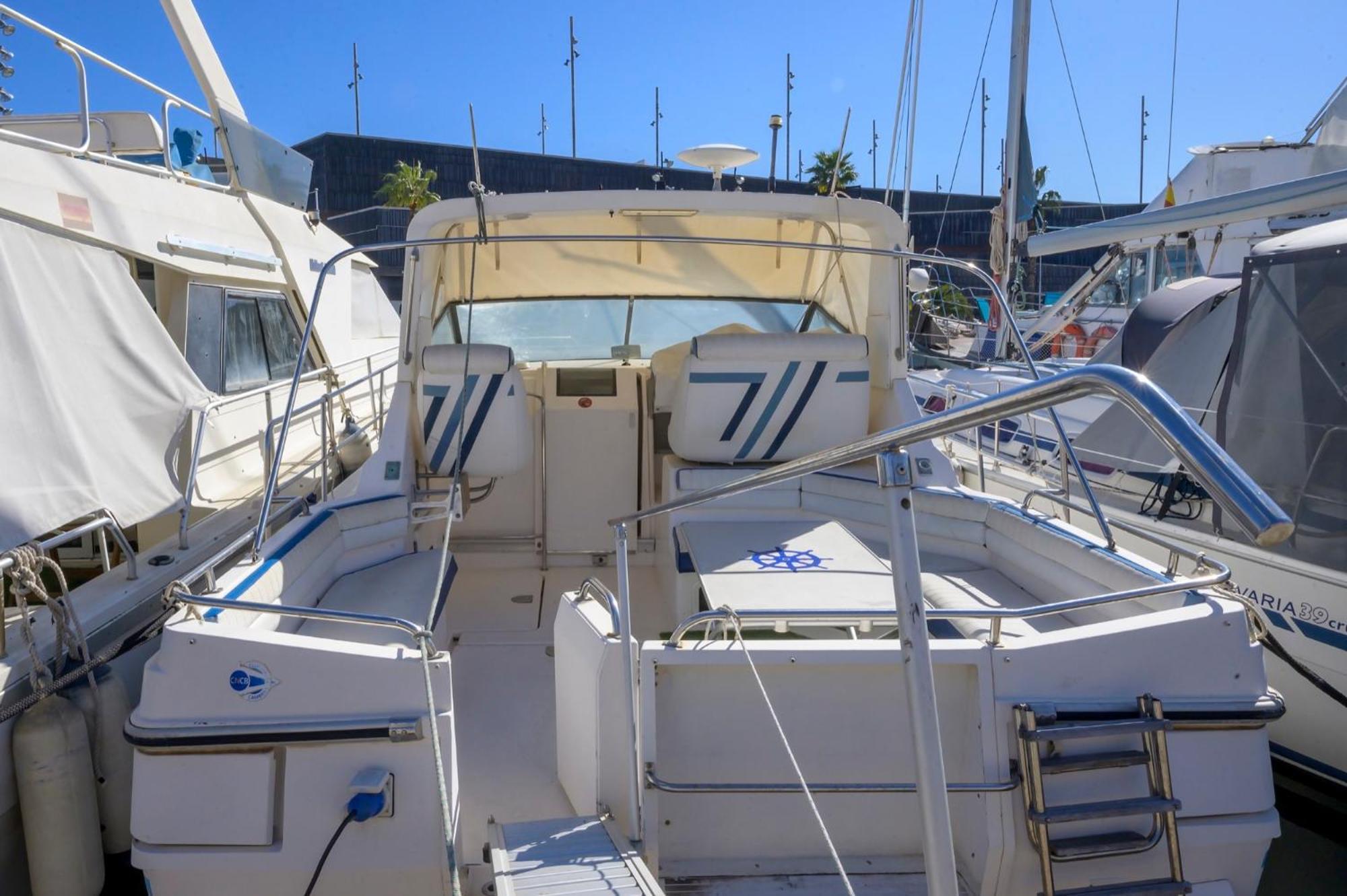Boat Hotel Barcelona 산트 아드리아 데 베소스 외부 사진